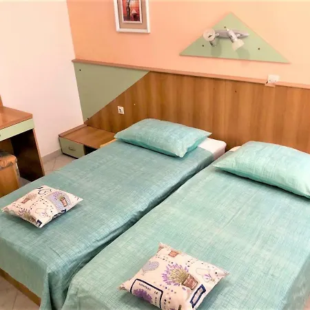 Apartment With Boat Mooring Marija